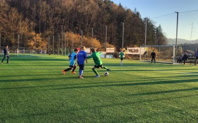Sončno popoldne v Naklem: selekcija U9 navdušila